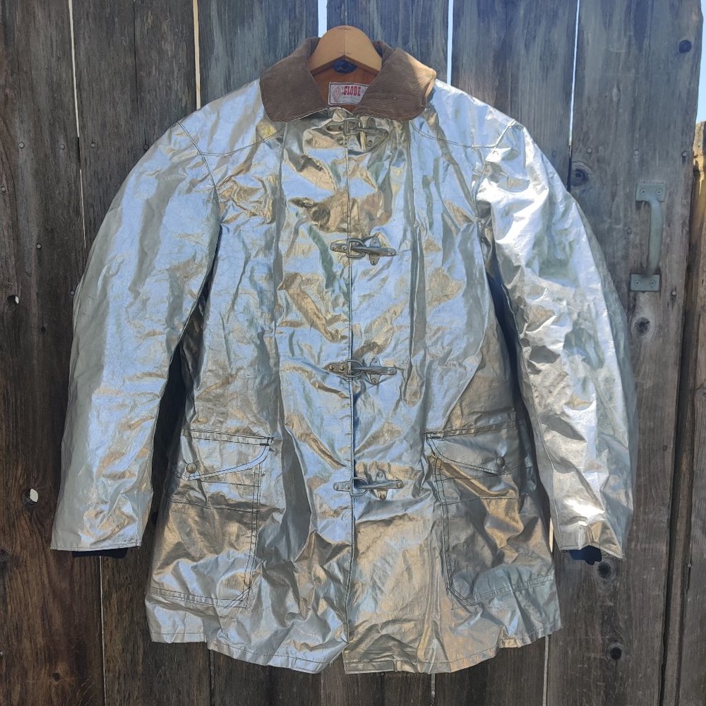 RARE 60s Vintage Silver Firefighter's Lined Parka | Size 42 | Made in USA - Picture 2 of 14